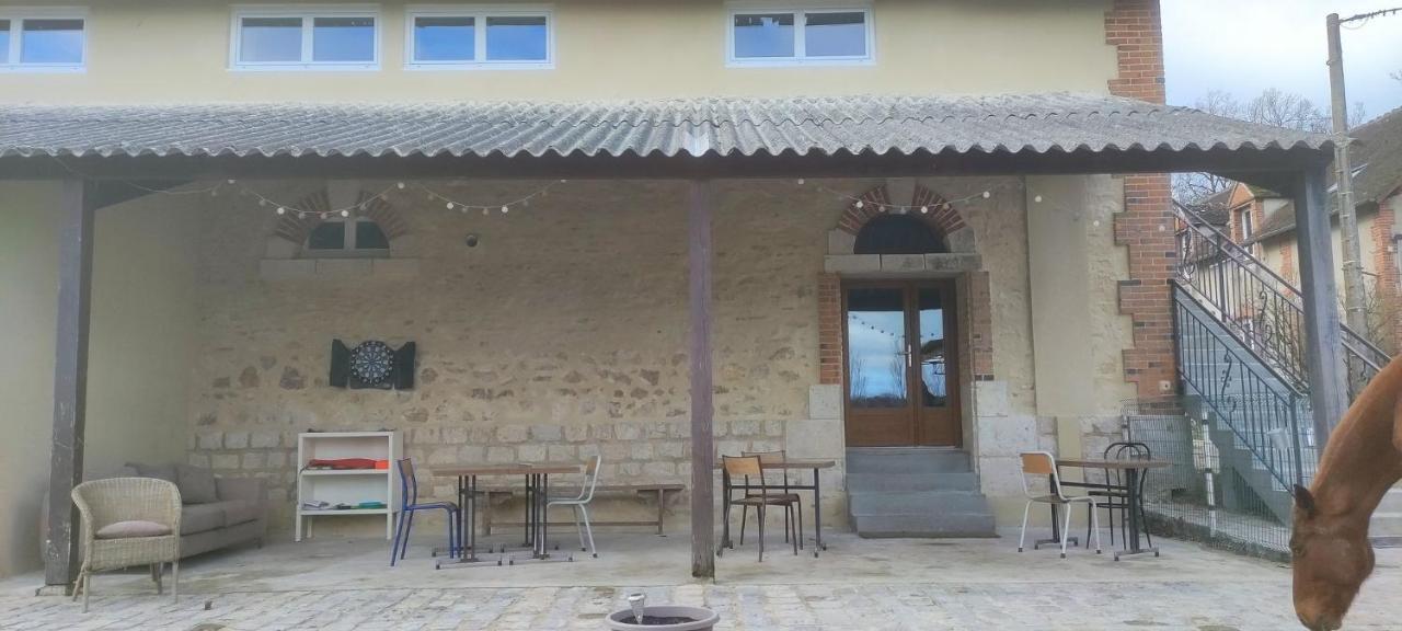 Gite A La Campagne Les Grandes Maisons Espace Jacuzzi Hammam Spa Lorris 外观 照片